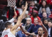 开云平台-猛龙后卫遭遇伤病，球队战力受影响的简单介绍