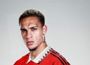 开云平台-巴黎圣日耳曼签下罗马前锋安东尼，提升进攻火力的简单介绍