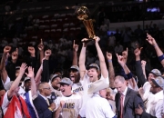 开云体育平台APP-包含小牛客场逆袭，西部半决赛胜负难料的词条