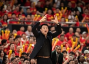 开云体育下载-广厦队实力显露，雄鹿双塔领军出征