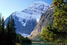 开云体育-英格兰羽毛球队爆冷战胜印尼，陶菲克再创奇迹的背后