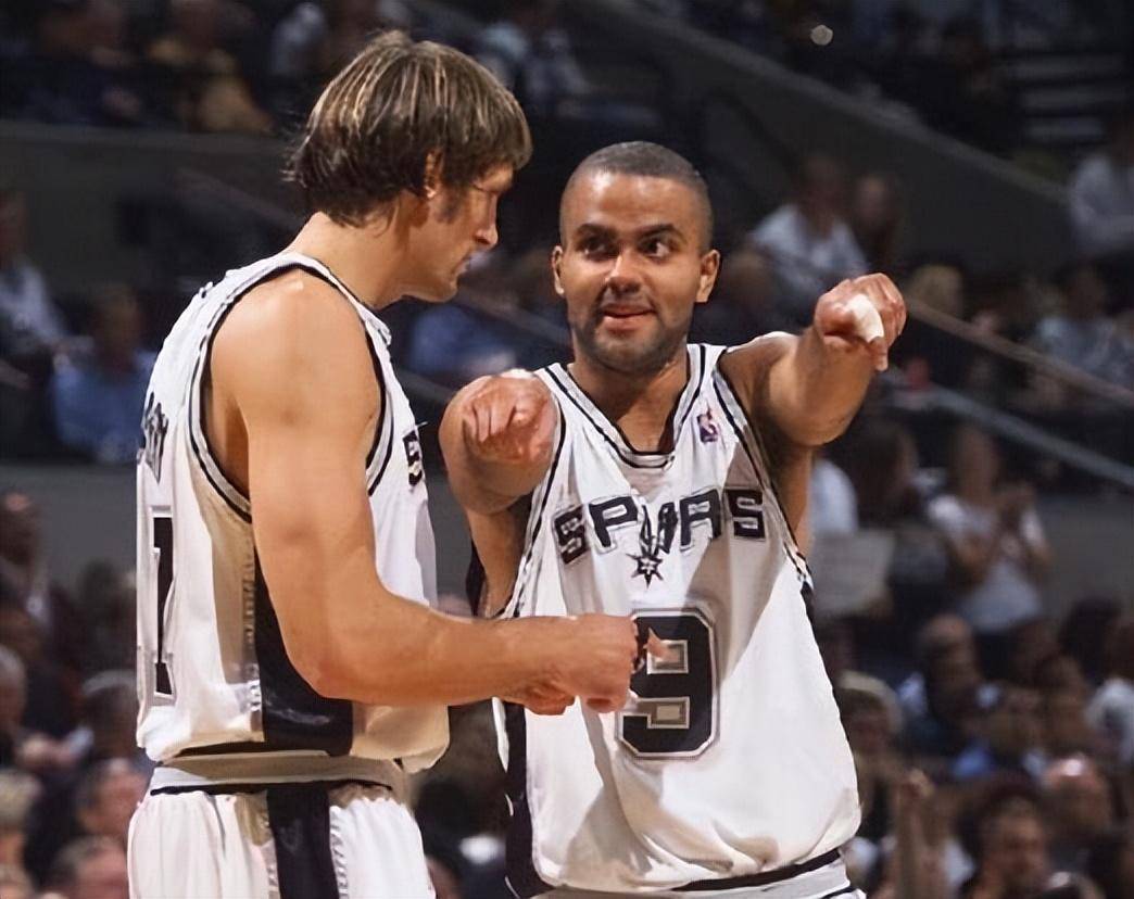 马刺队连胜被终结，波波维奇面临挑战