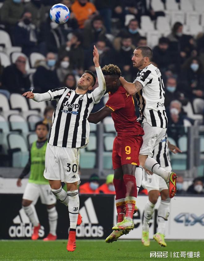 尤文图斯客场逼平罗马,保持不败纪录的简单介绍 尤文图斯客场逼平罗马,保持不败纪录的简单介绍