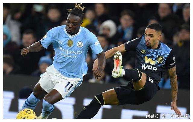 梅开二度！瓜迪奥拉赞誉表现出色的球员！的简单介绍