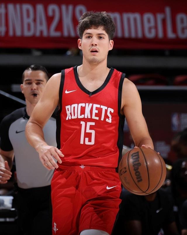 关于国家队新秀崭露头角,实力暴涨的信息 关于国家队新秀崭露头角,实力暴涨的信息