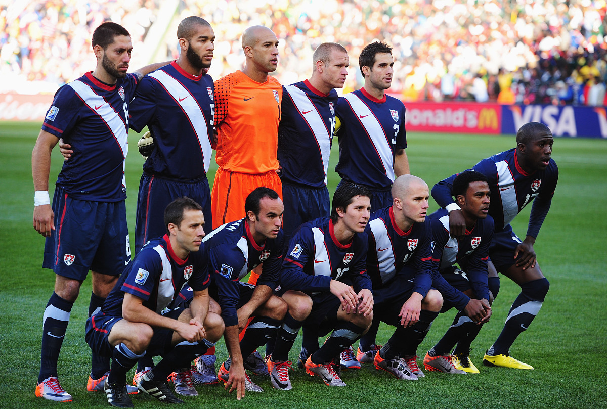 包含米兰市民球迷团体连日热议足球发展的词条 包含米兰市民球迷团体连日热议足球发展的词条