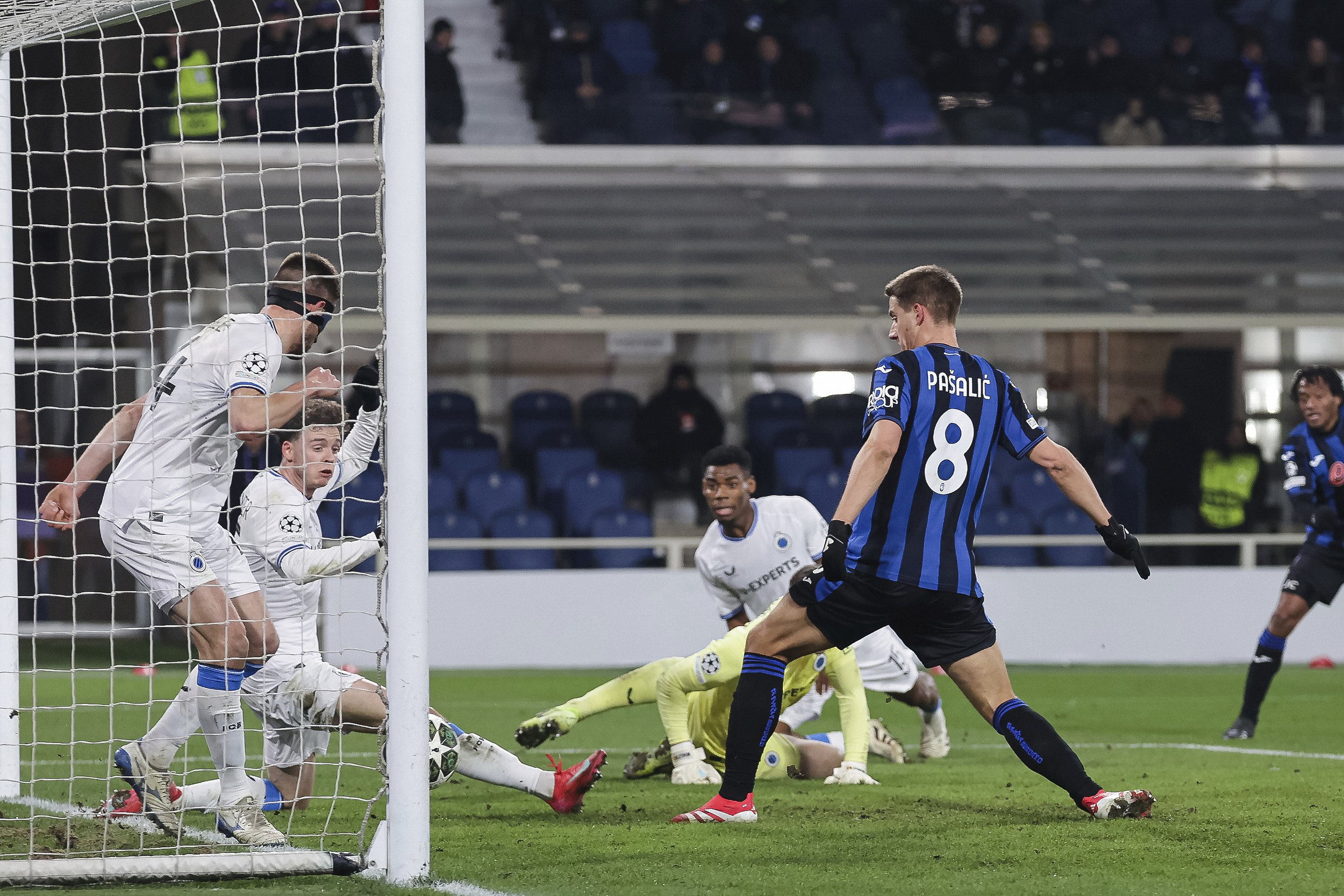 亚特兰大球员轮换阵容，取得胜利保持不败的简单介绍