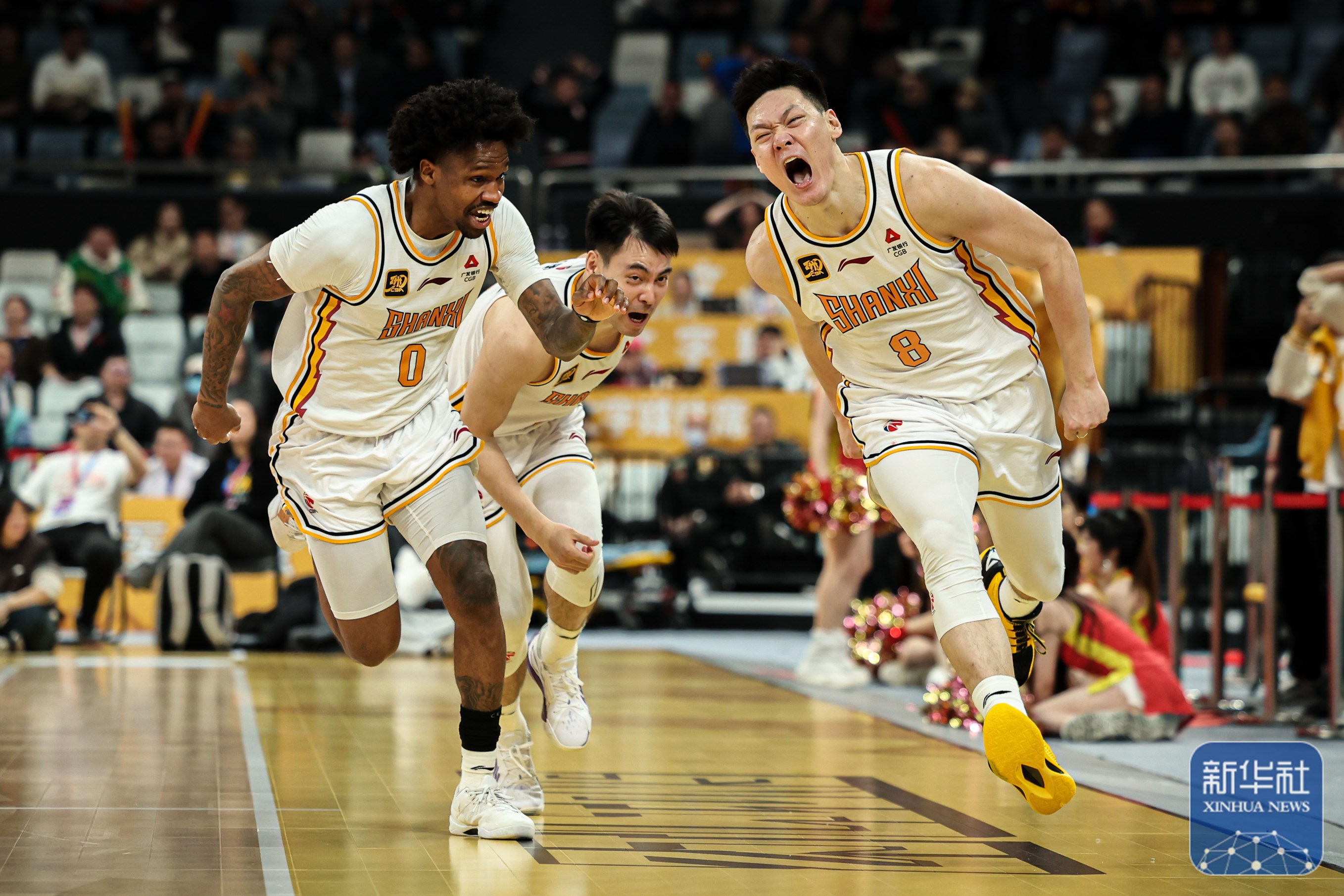 包含浙江男篮将在主场对阵江苏队展开激战的词条