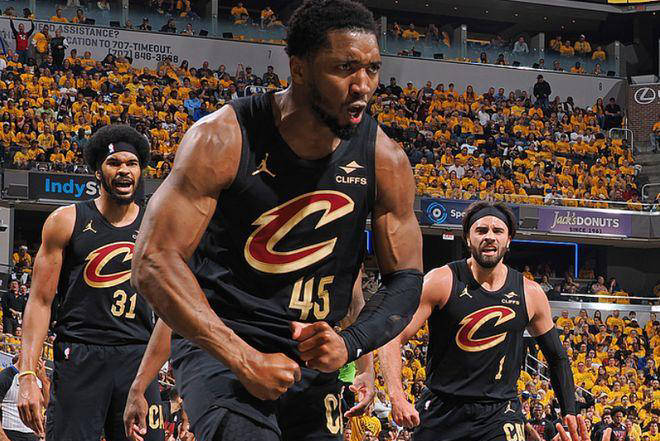 步行者队员疯狂得分，将胜利收入囊中的简单介绍