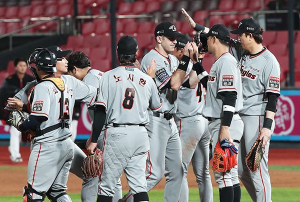 韩国选手表现抢眼，赢得观众喝彩