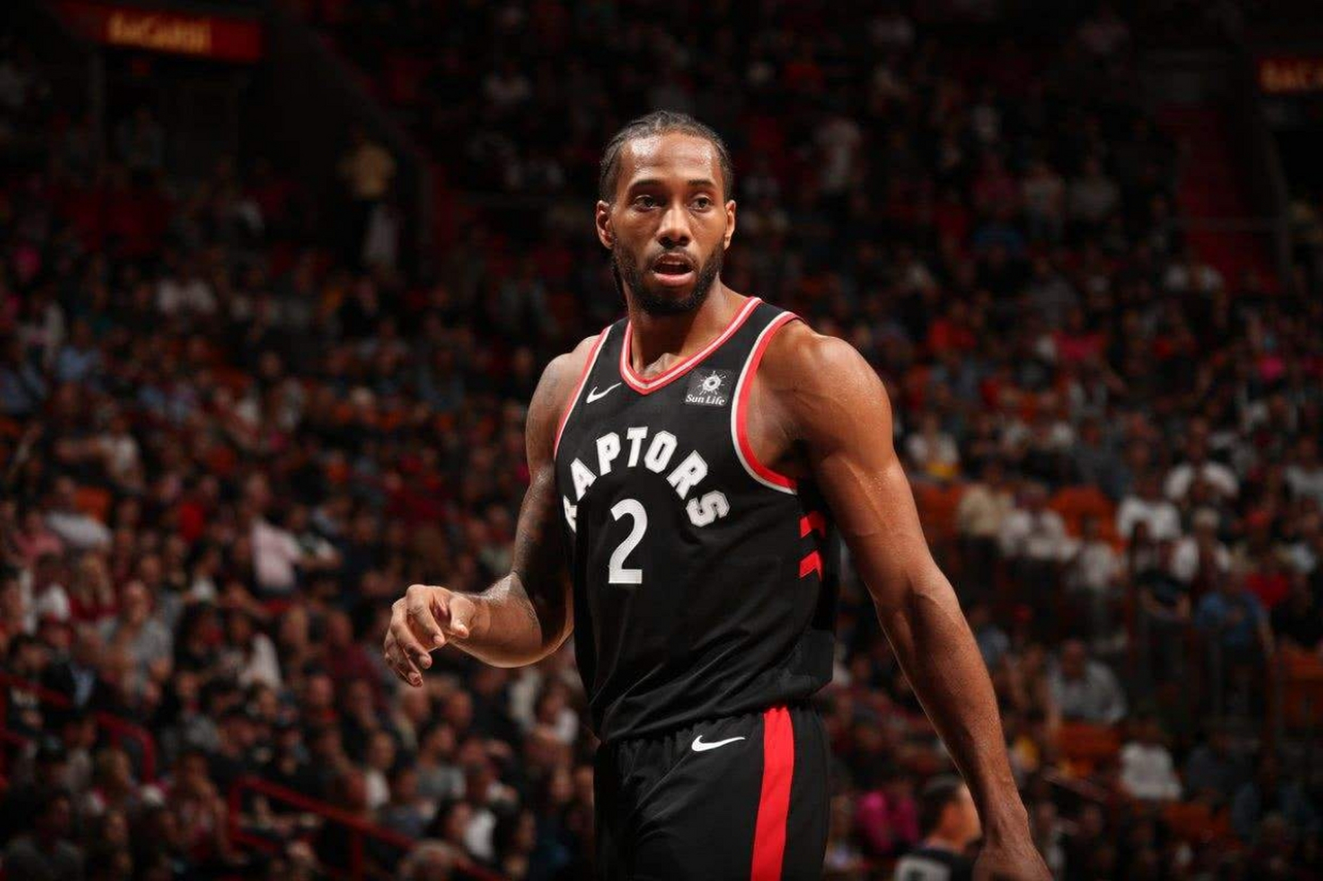 关于快船险胜骑士,莱纳德终场绝杀带走比赛胜利的信息 关于快船险胜骑士,莱纳德终场绝杀带走比赛胜利的信息