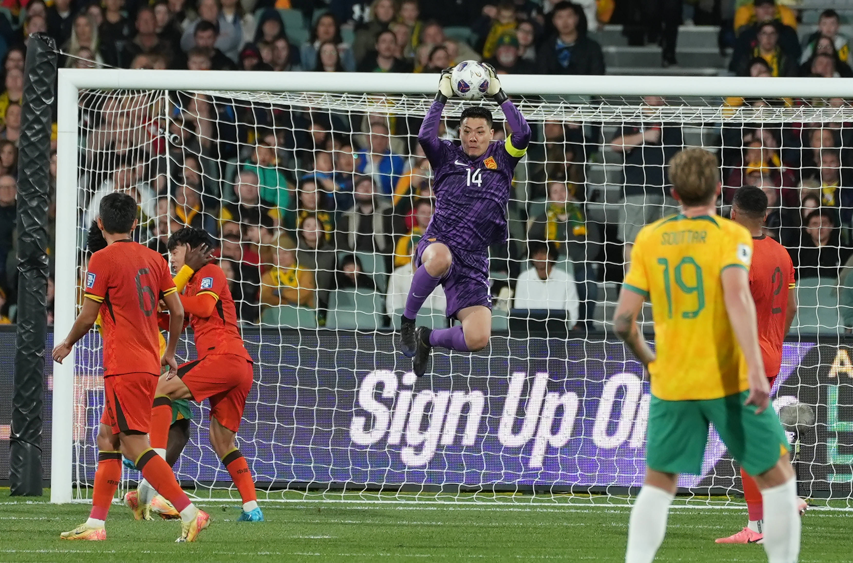 关于疯狂足球大战引发球迷无限期待的信息