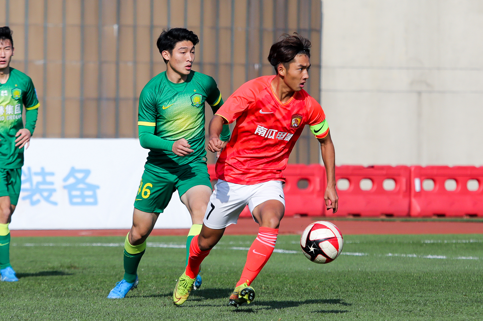 富力vs国安——实力较量胜者为王