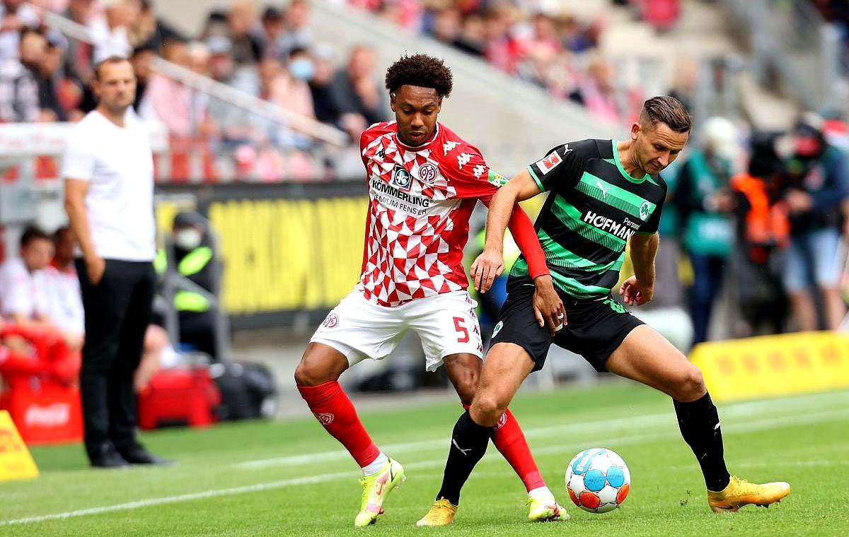 美因茨主场取胜，提升保级前景的简单介绍