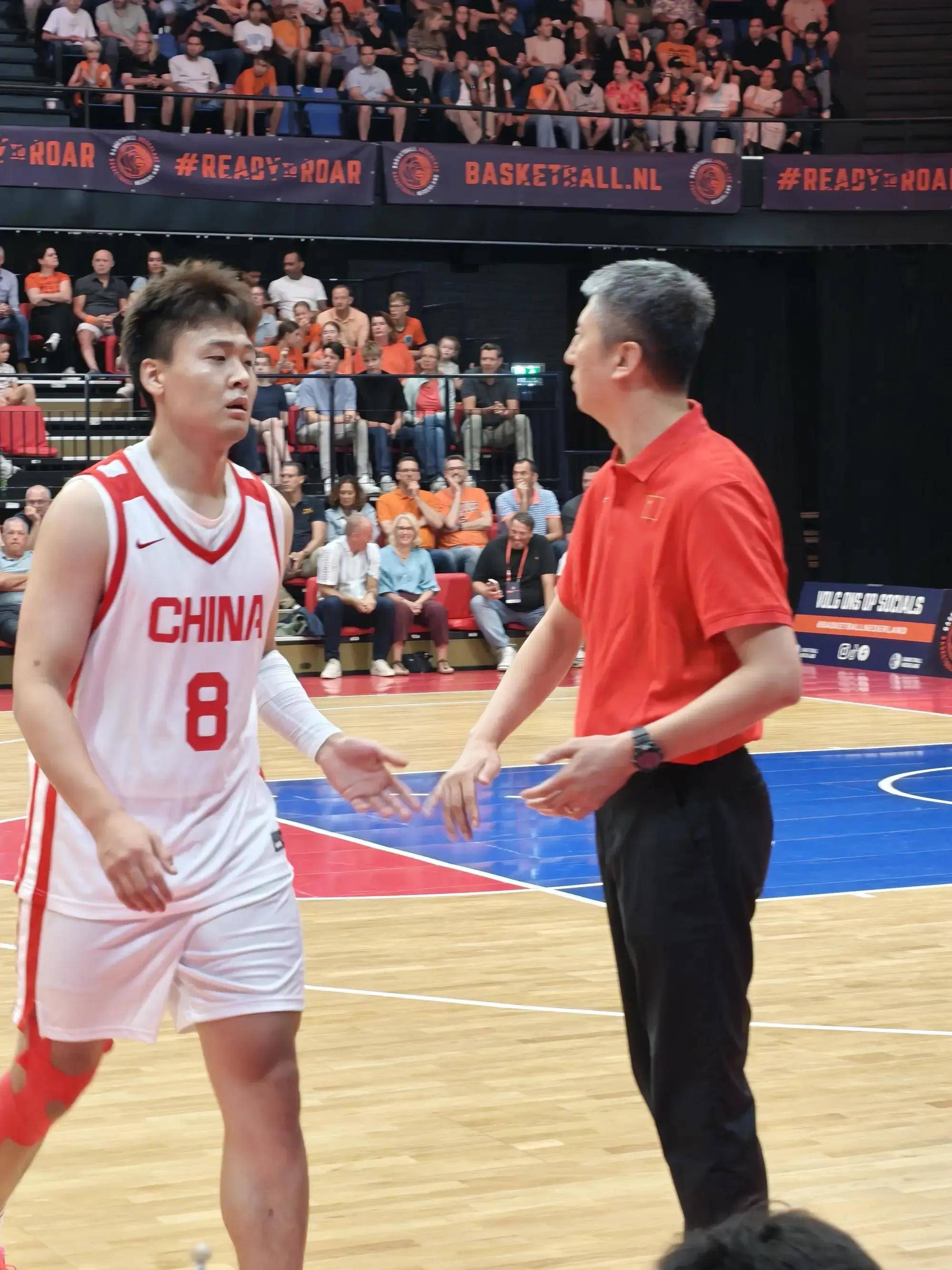 江苏男篮失利败露锋芒，变更战术稳中求胜的简单介绍