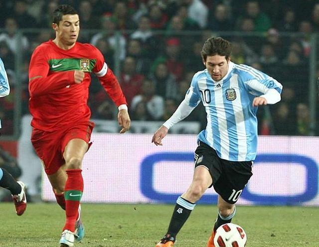 梅西不敌C罗！巴萨遭遇欧冠淘汰