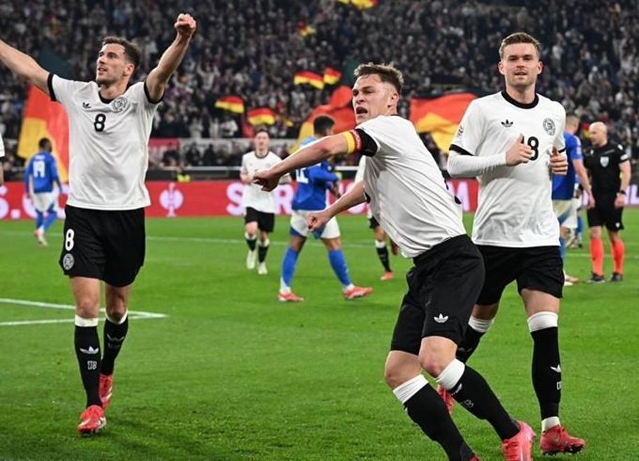 关于斯洛伐克队一鼓作气，成功晋级欧国联淘汰赛的信息