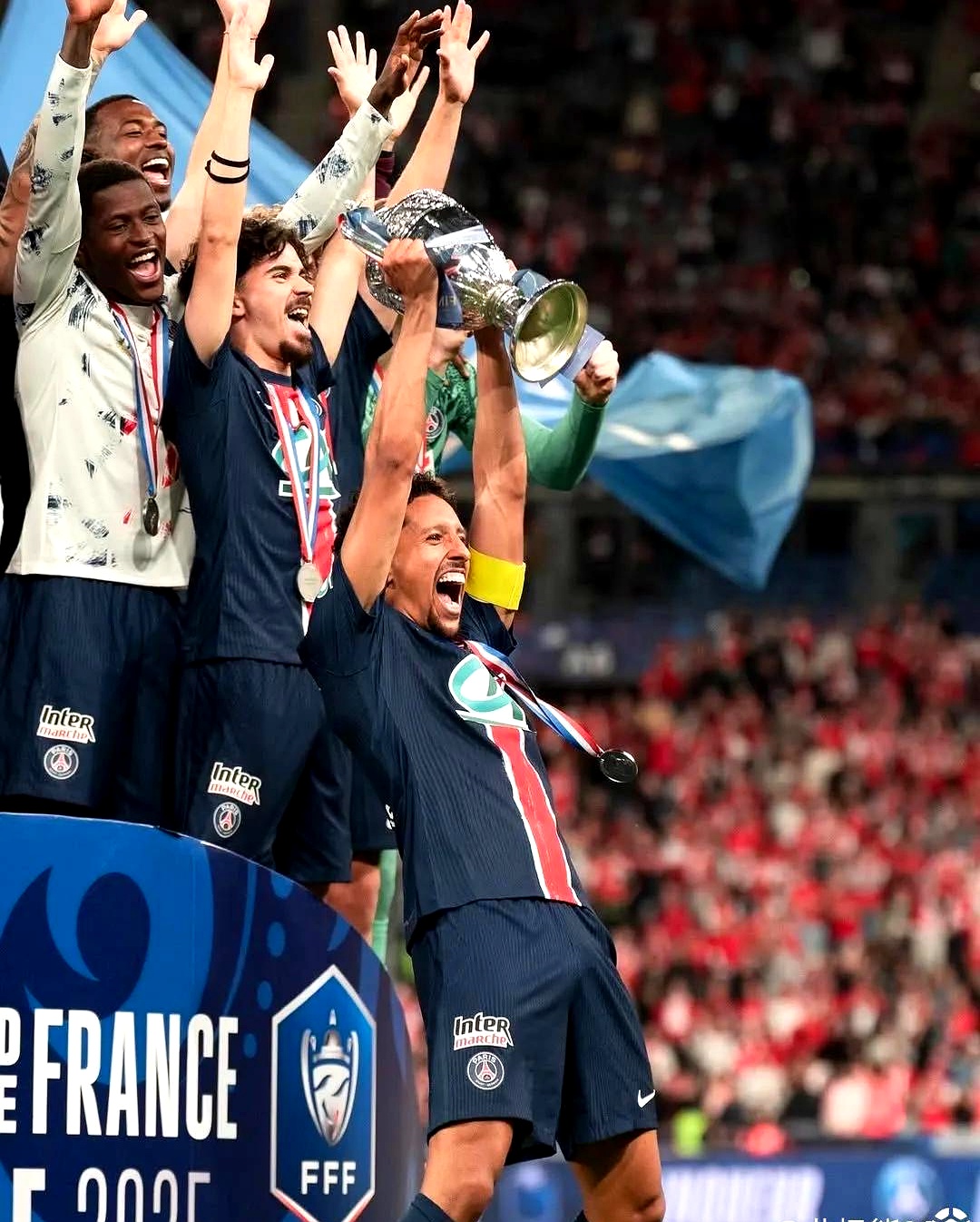 巴黎斩获半决赛名额,冲击欧冠冠军 巴黎斩获半决赛名额,冲击欧冠冠军