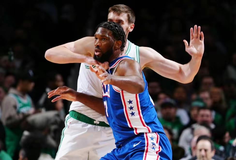 猛龙迎战凯尔特人，东部豪强对话强强碰撞