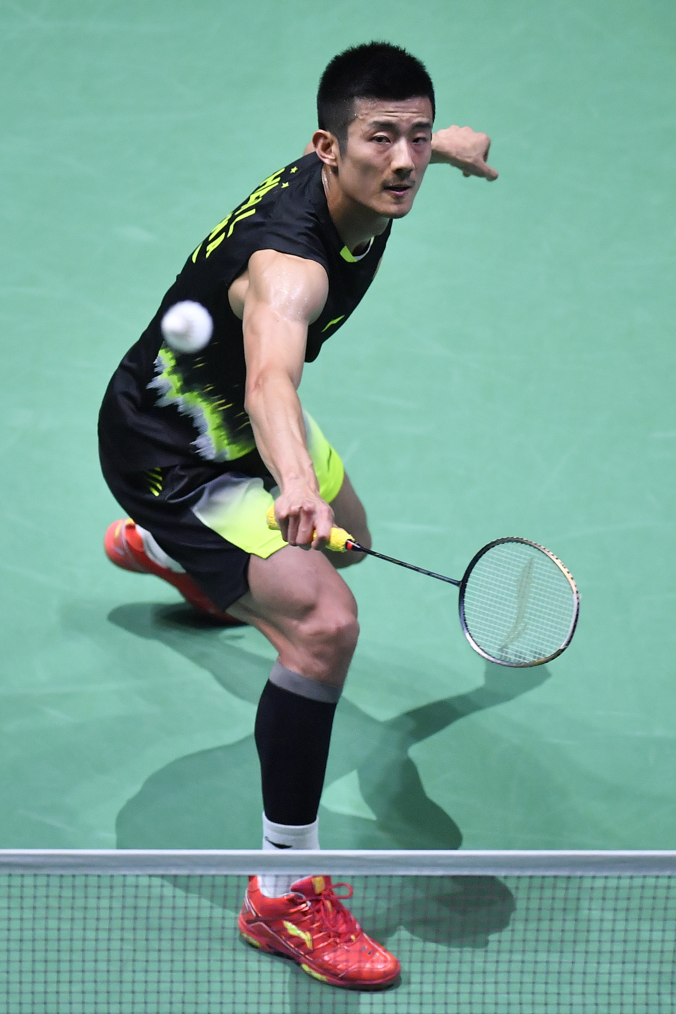 印尼羽毛球队翻盘法国羽毛球队，谌龙惊艳世界的简单介绍