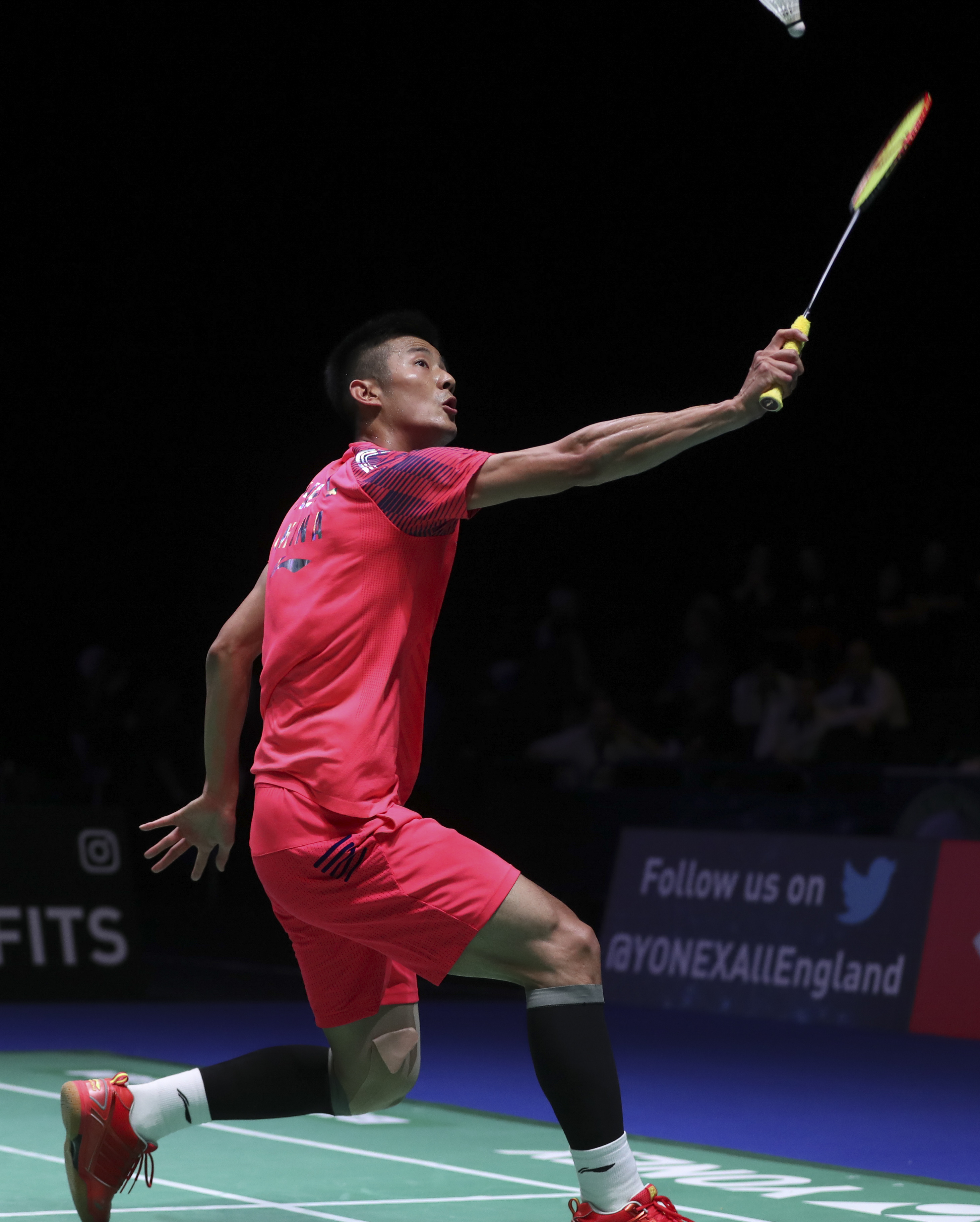 包含泰国羽毛球队碾压丹麦羽毛球队，谌龙惊艳世界的词条