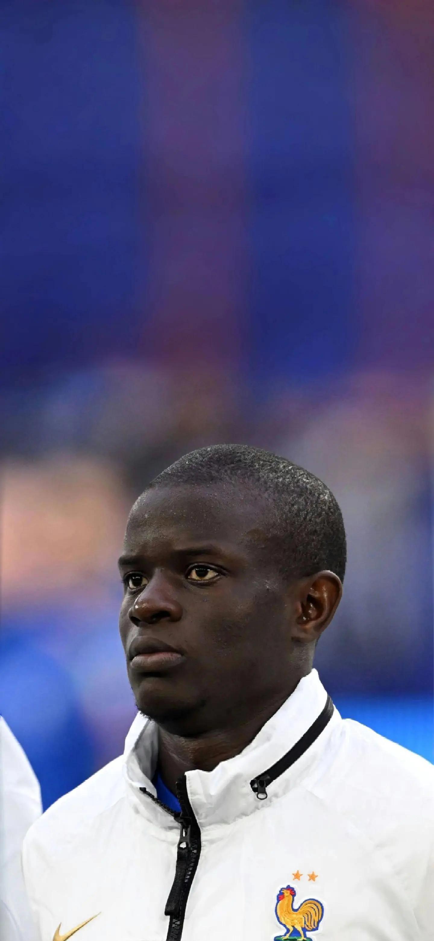 法国乒乓球队轻取奥地利乒乓球队，波尔爆发神勇的简单介绍