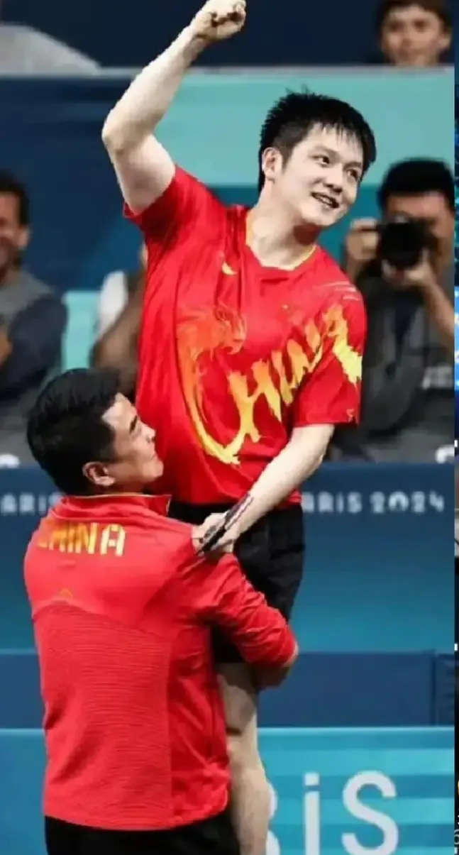 包含法国队翻盘中国队，樊振东扛起全队的词条